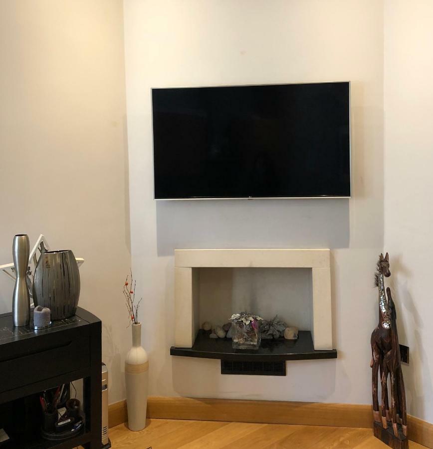 Luxury Apartment In Central London, Mida Vale Eksteriør billede